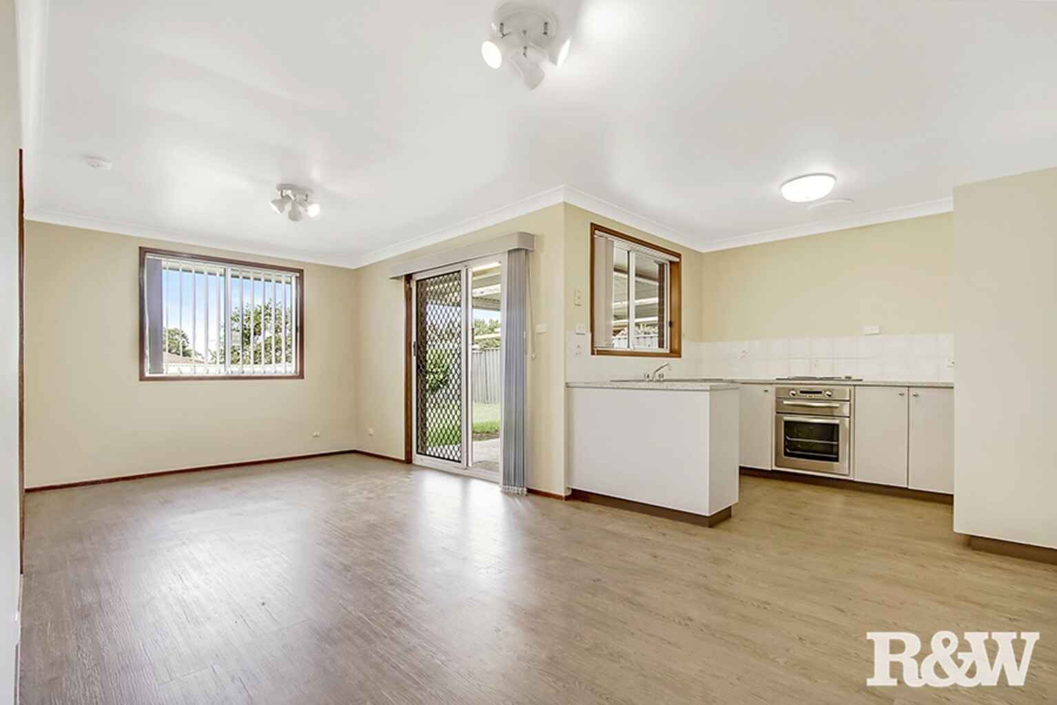 4 Sandalwood Avenue St Clair