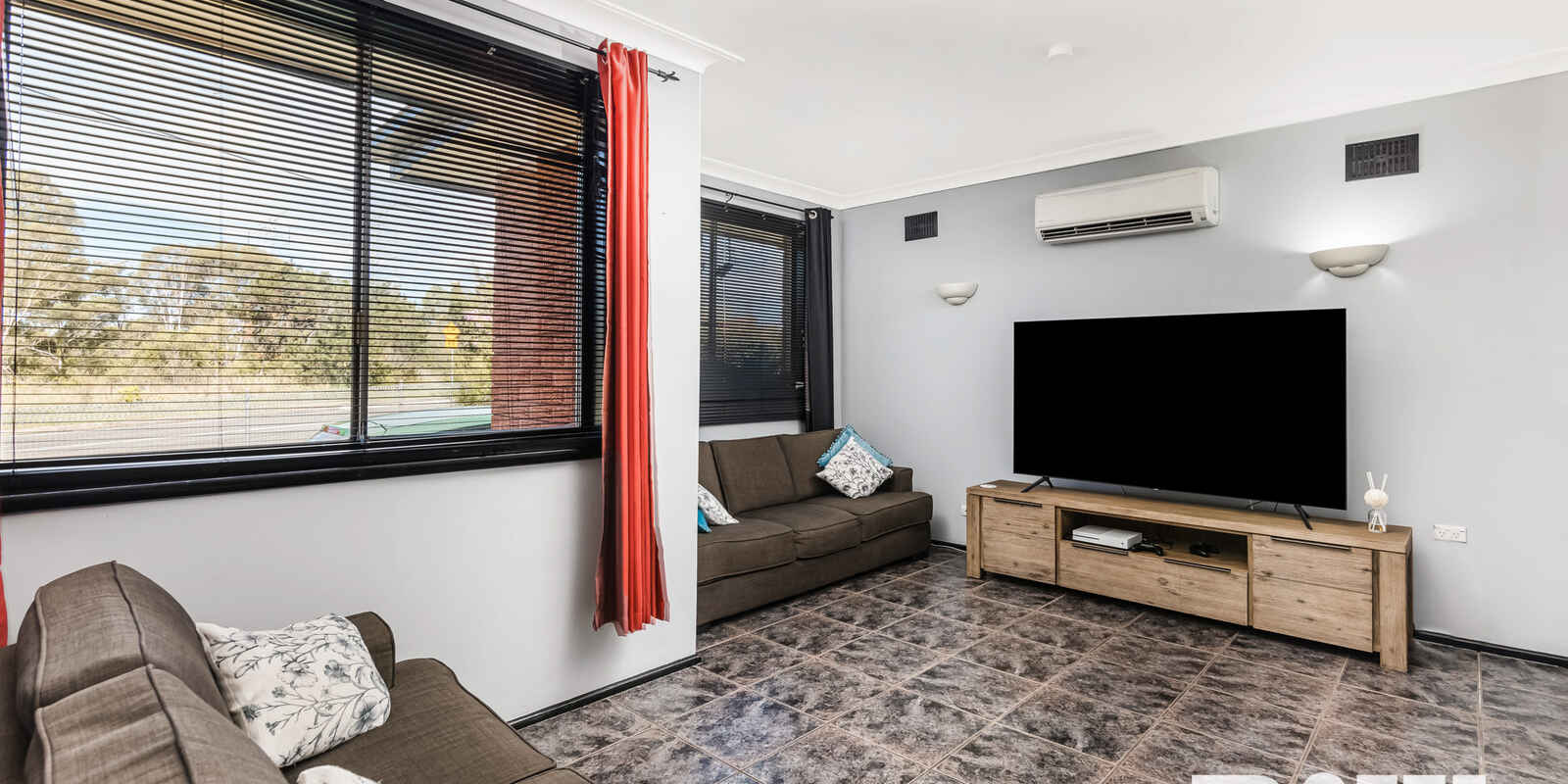 89 Melbourne Street Oxley Park 89 Melbourne Street Oxley Park