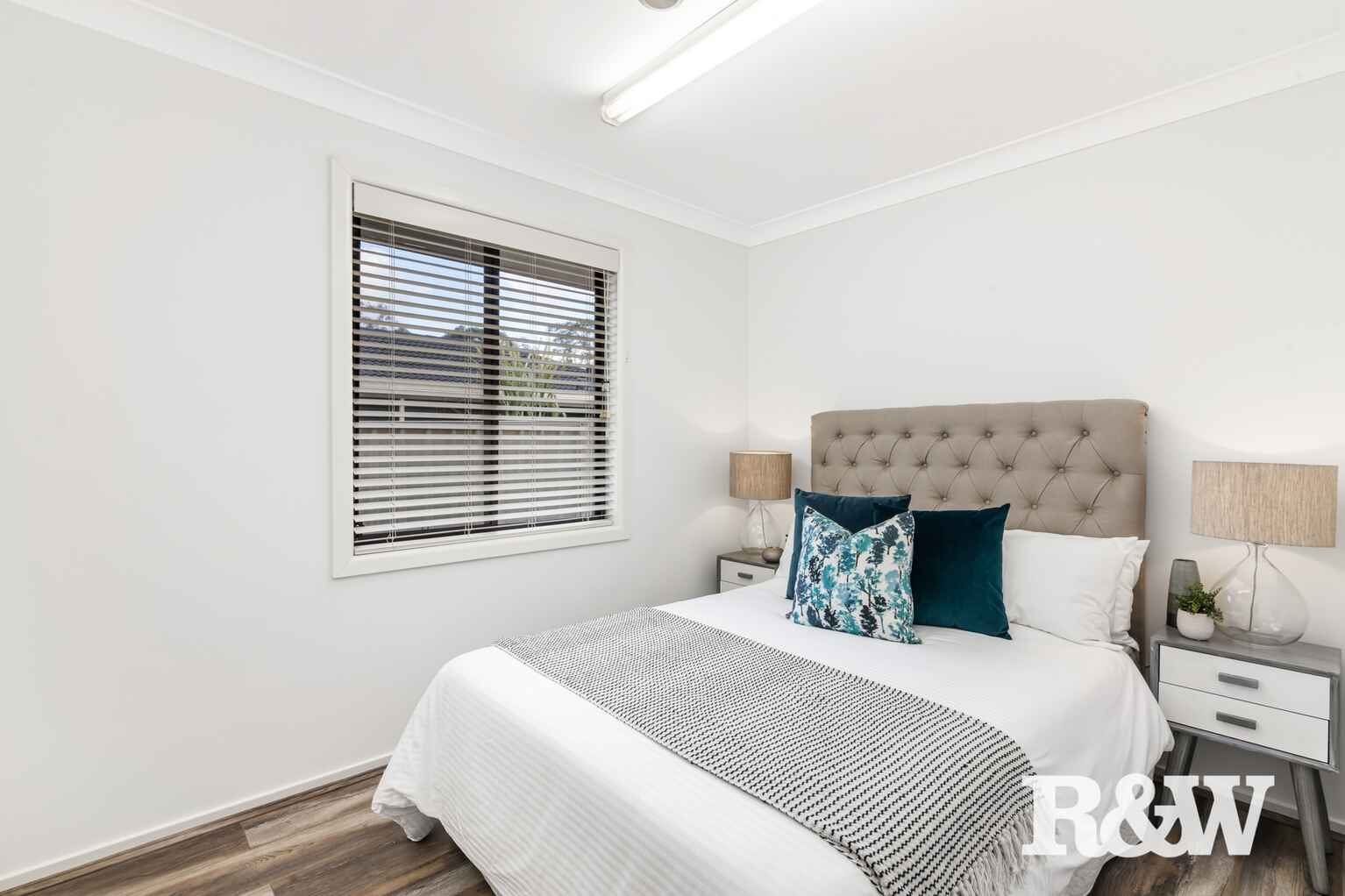 16 Avon Place St Clair