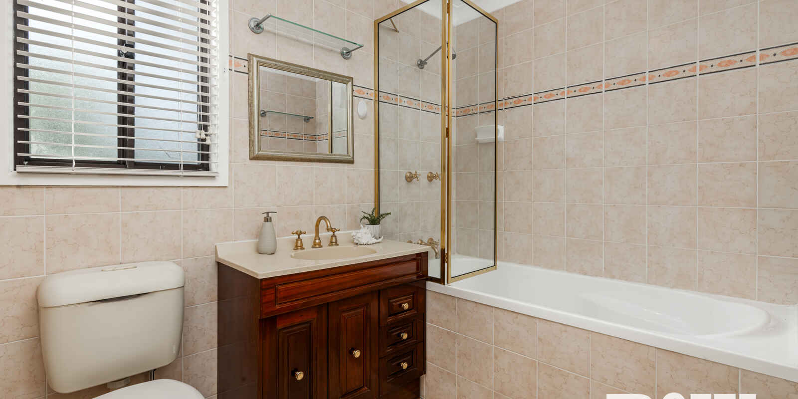 16 Avon Place St Clair 16 Avon Place St Clair