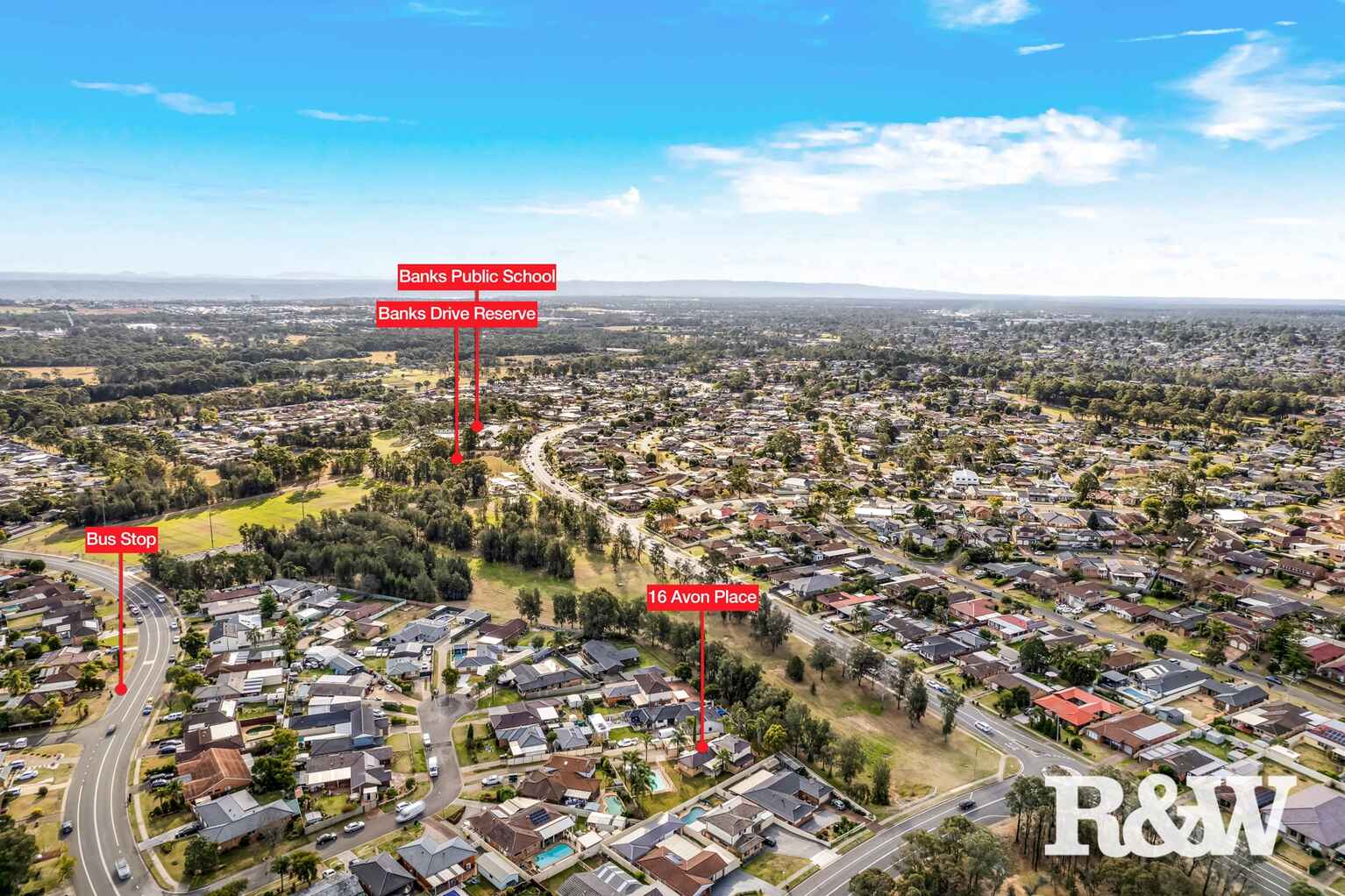 16 Avon Place St Clair