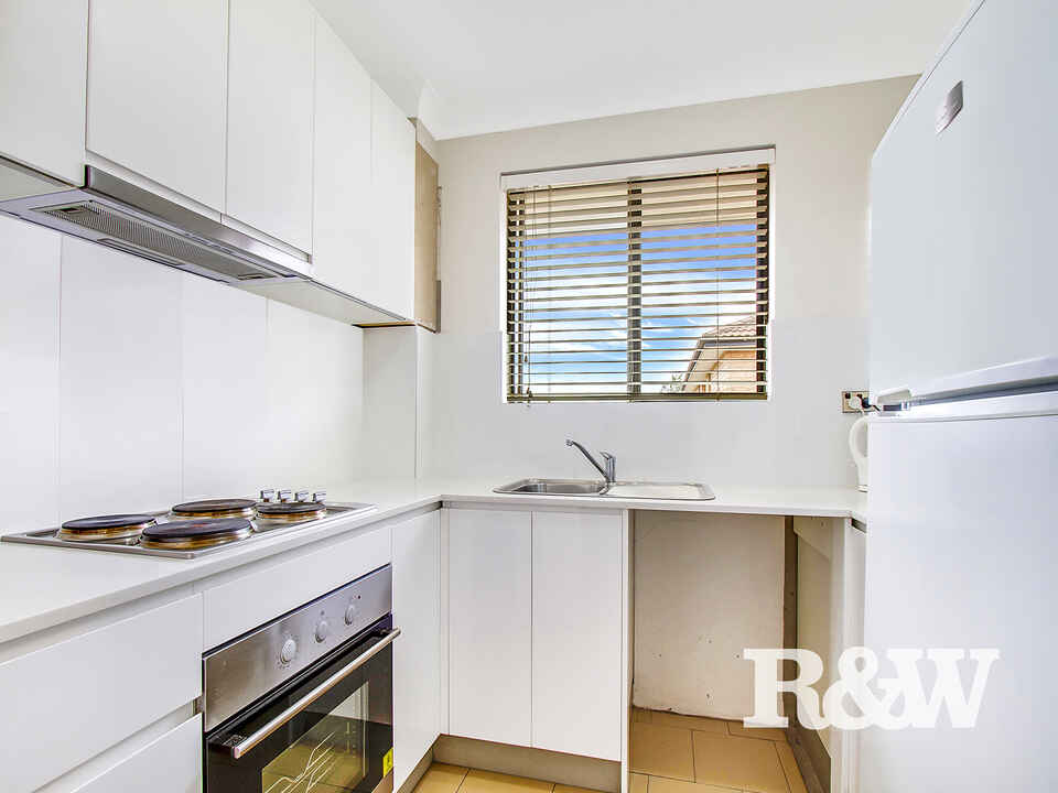 10/5 Griffiths Street Blacktown