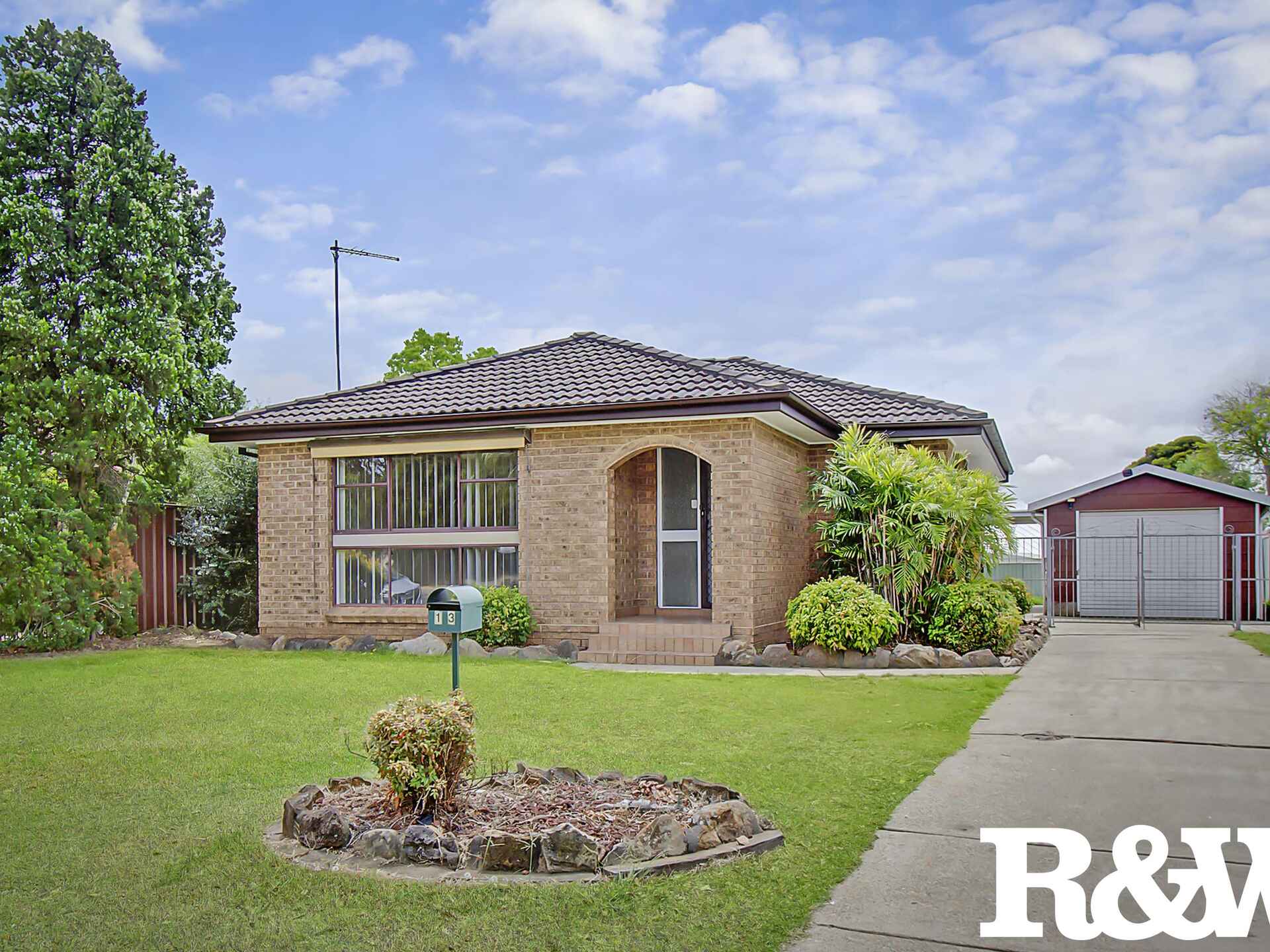 13 Rochford Street St Clair