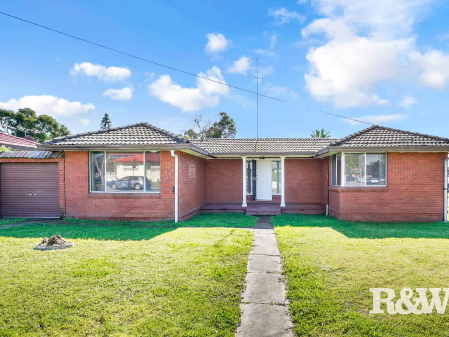 1 Neagle Street Colyton
