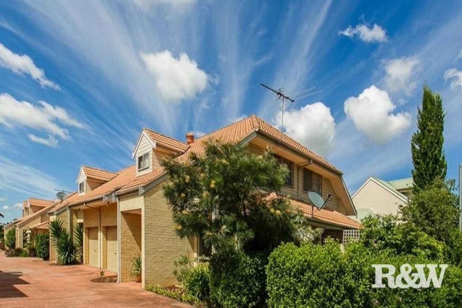 3/20 John Street St Marys