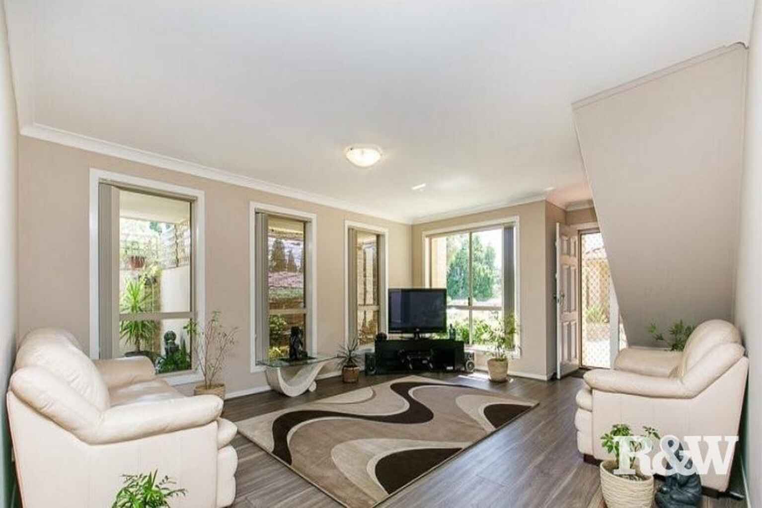 3/20 John Street St Marys