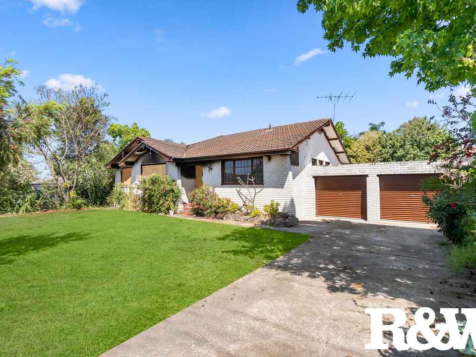24 Desborough Road Colyton