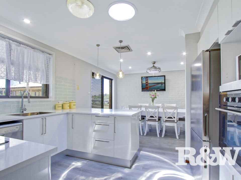 11 Rainbow Place St Clair