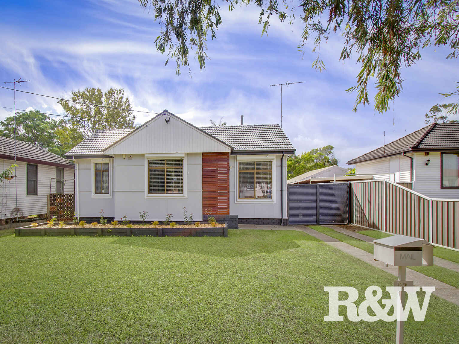 53 Catalina Street North St Marys