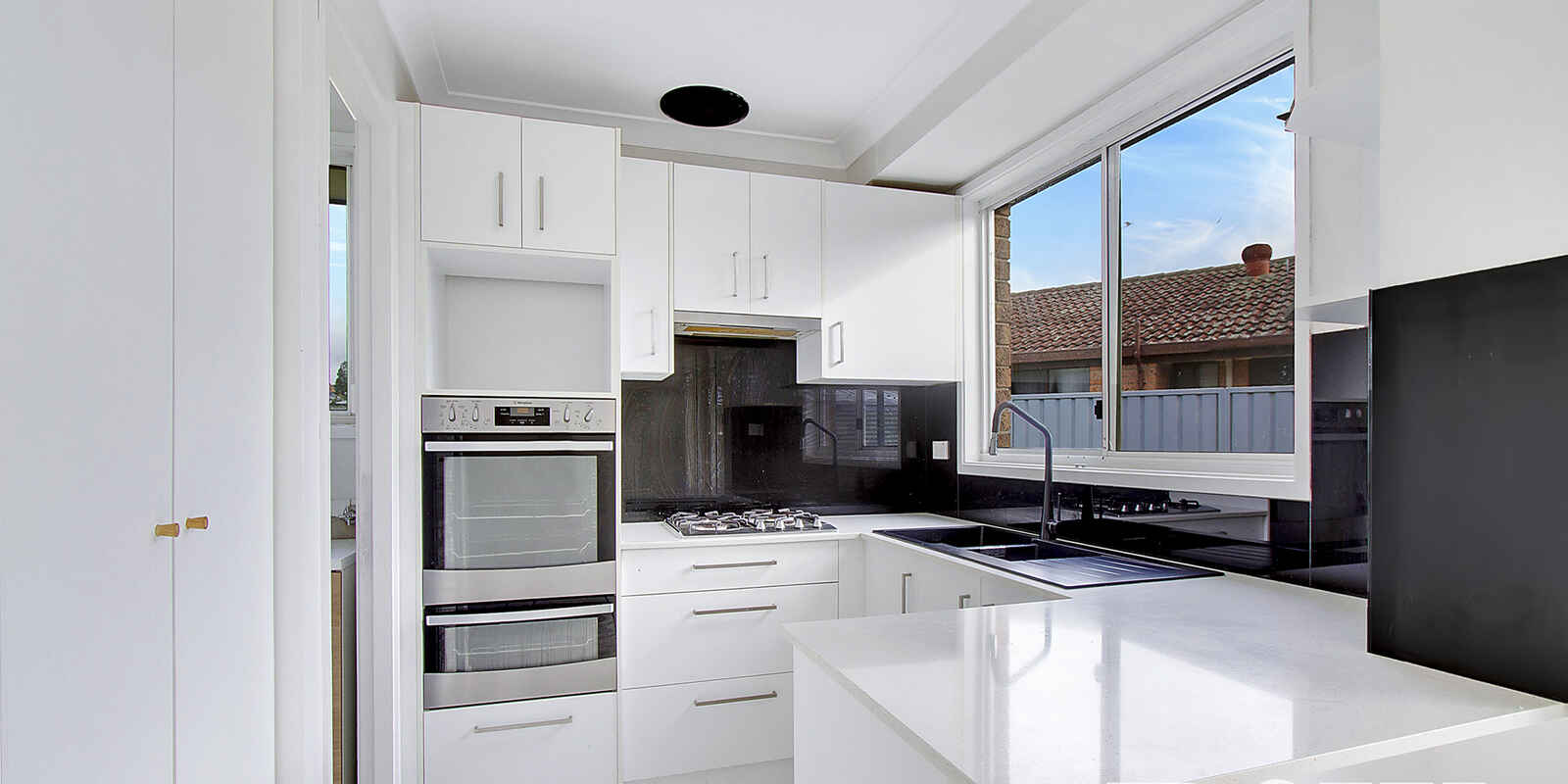 1 Blackbird Glen Erskine Park 1 Blackbird Glen Erskine Park