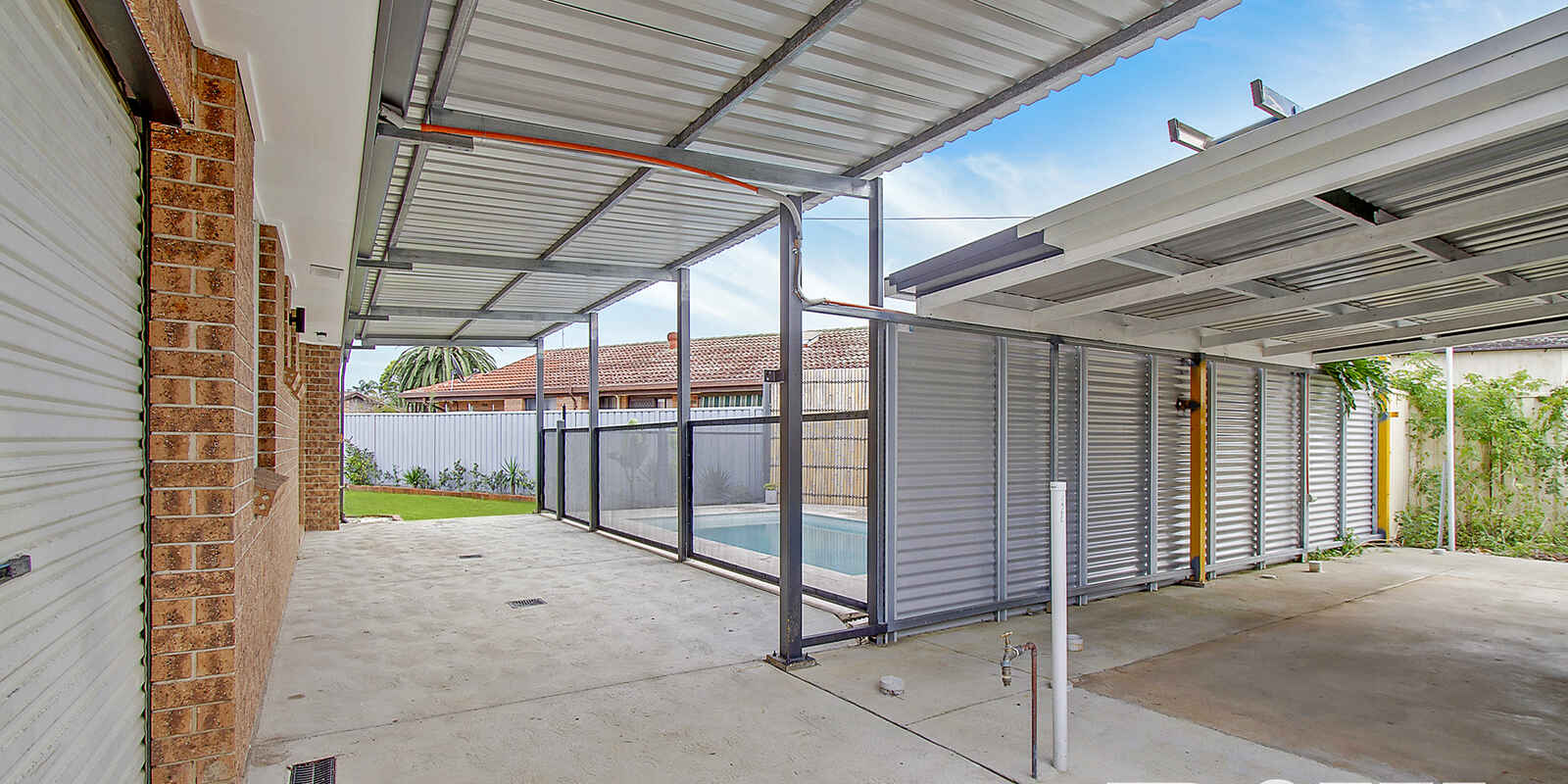 1 Blackbird Glen Erskine Park 1 Blackbird Glen Erskine Park