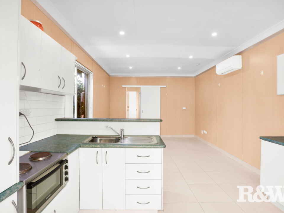 24A Buckland Road St Clair