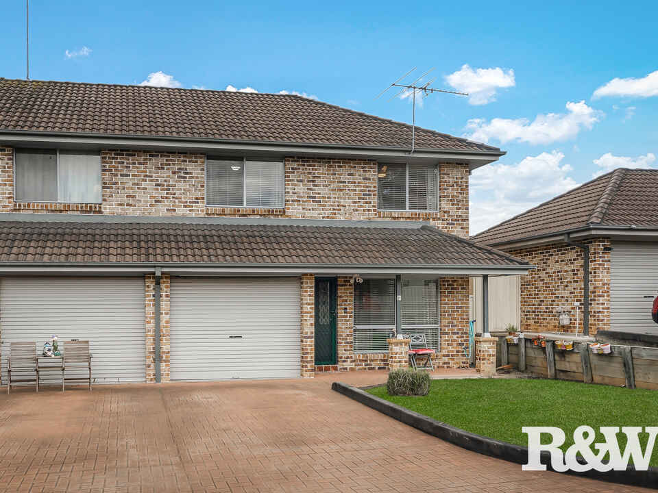 21/113 The Lakes Drive Glenmore Park