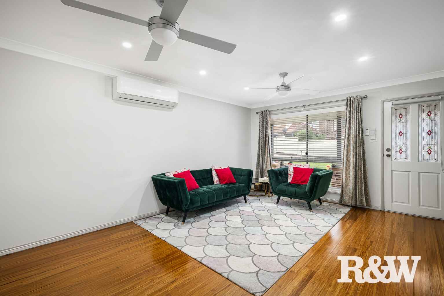 21/113 The Lakes Drive Glenmore Park 21/113 The Lakes Drive Glenmore Park