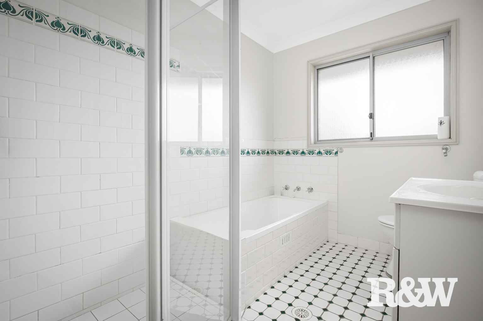 21/113 The Lakes Drive Glenmore Park 21/113 The Lakes Drive Glenmore Park