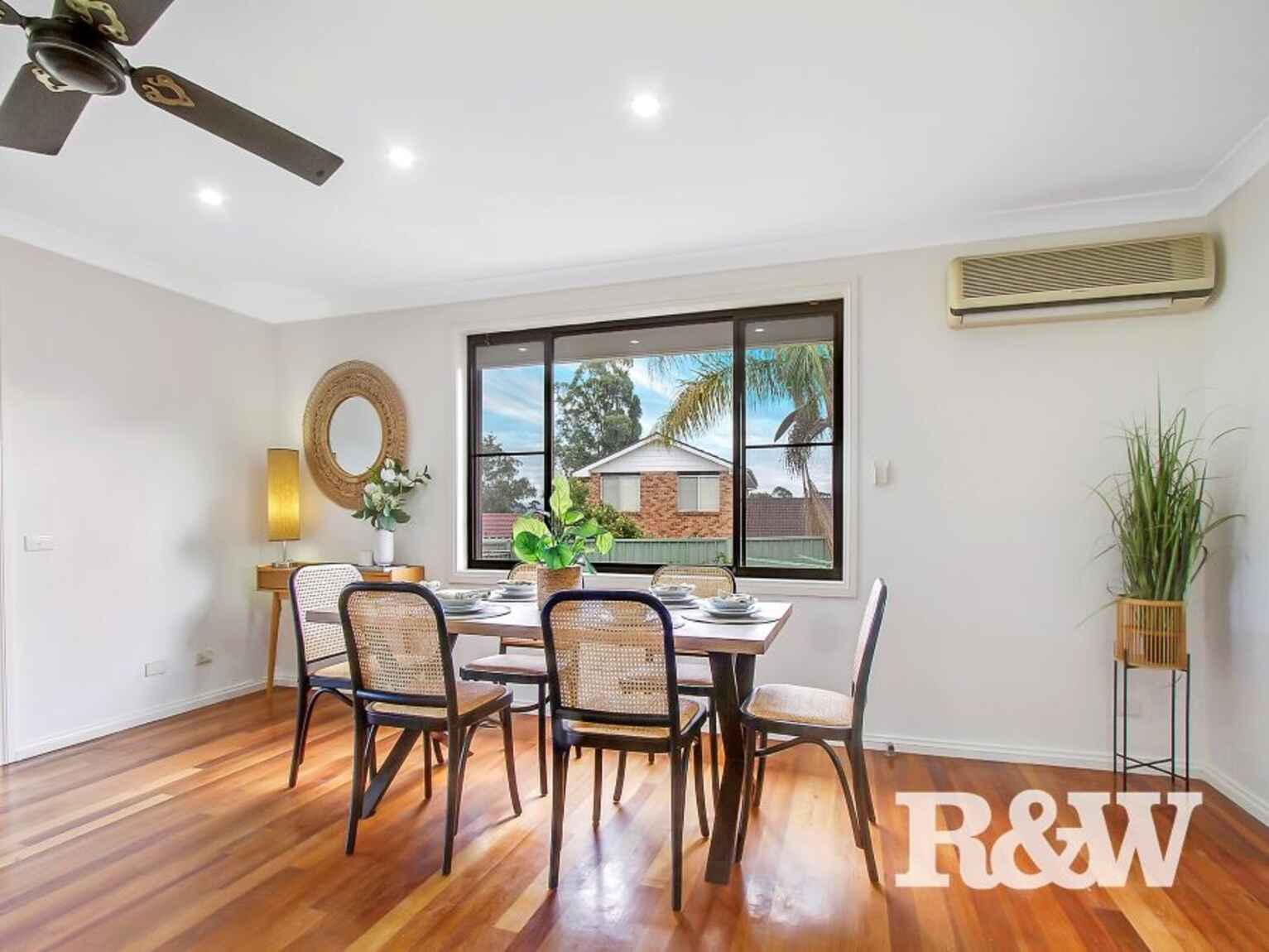 18 Caribou Close St Clair 18 Caribou Close St Clair