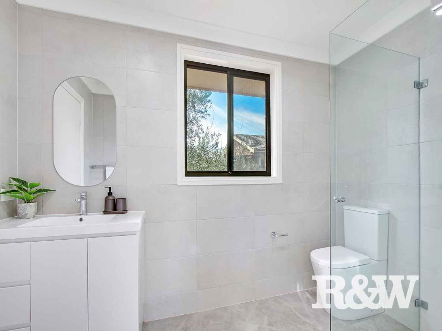 18 Caribou Close St Clair 18 Caribou Close St Clair