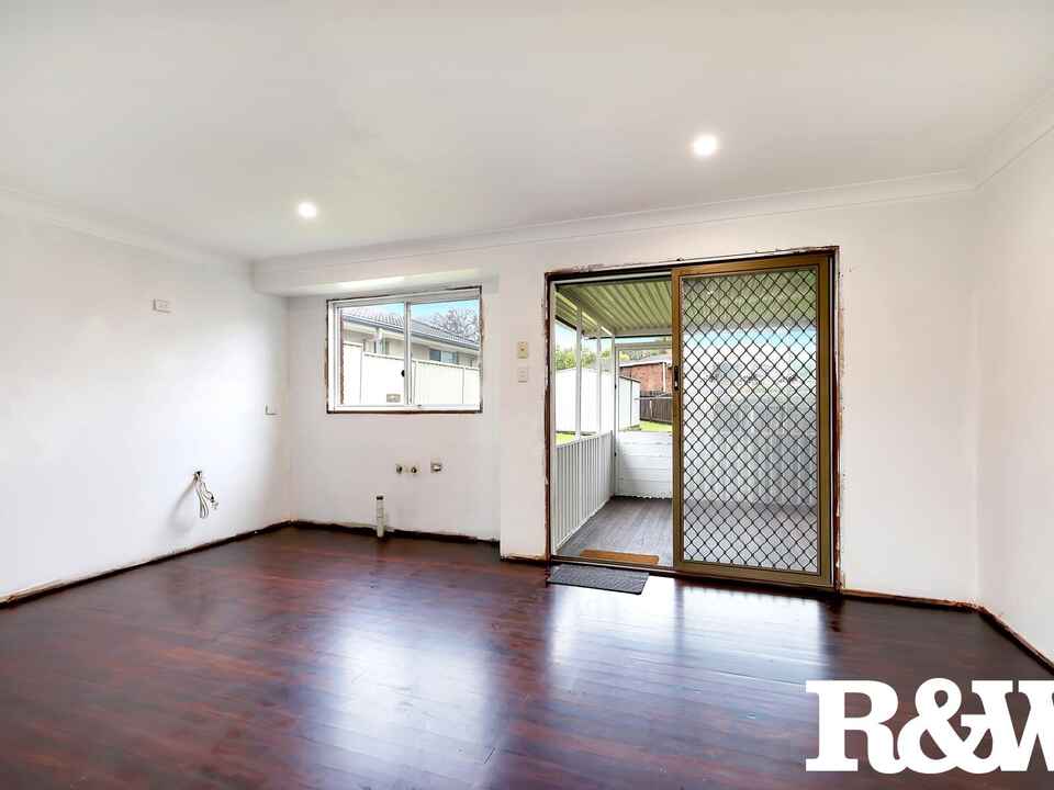 8 Nightmist Grove St Clair