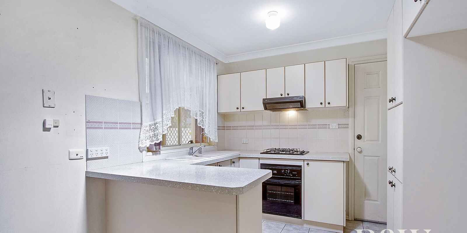 5 Shamrock Court St Clair