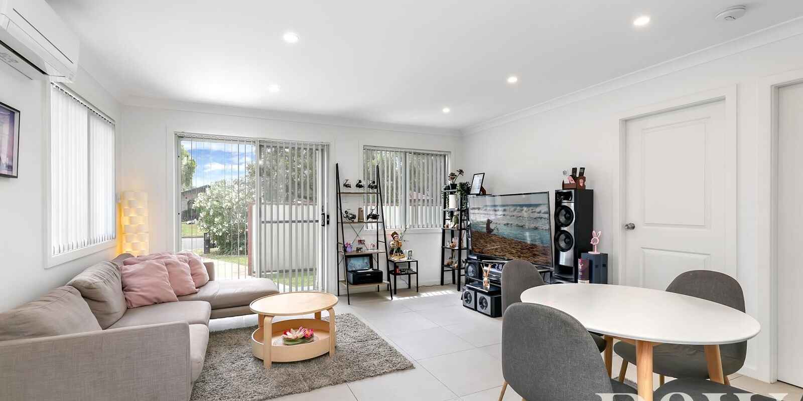 2 & 2A Francis Greenway Avenue St Clair 2 & 2A Francis Greenway Avenue St Clair