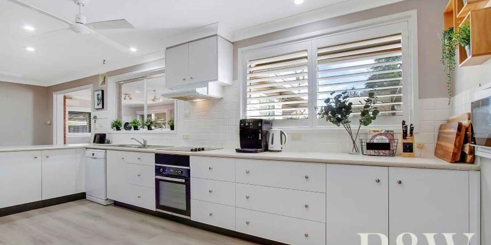 29 McCartney Crescent St Clair