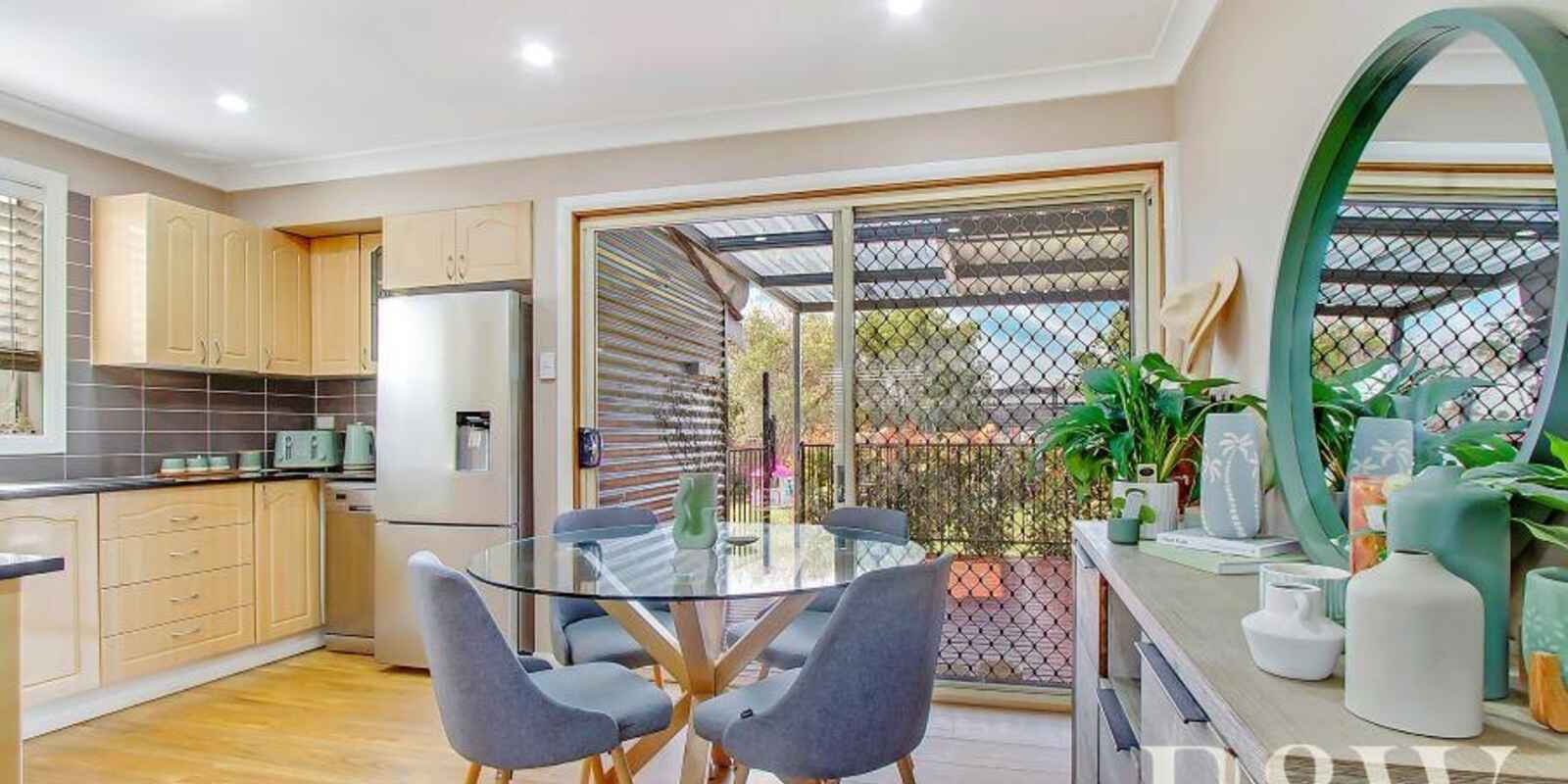 8 Melville Road St Clair