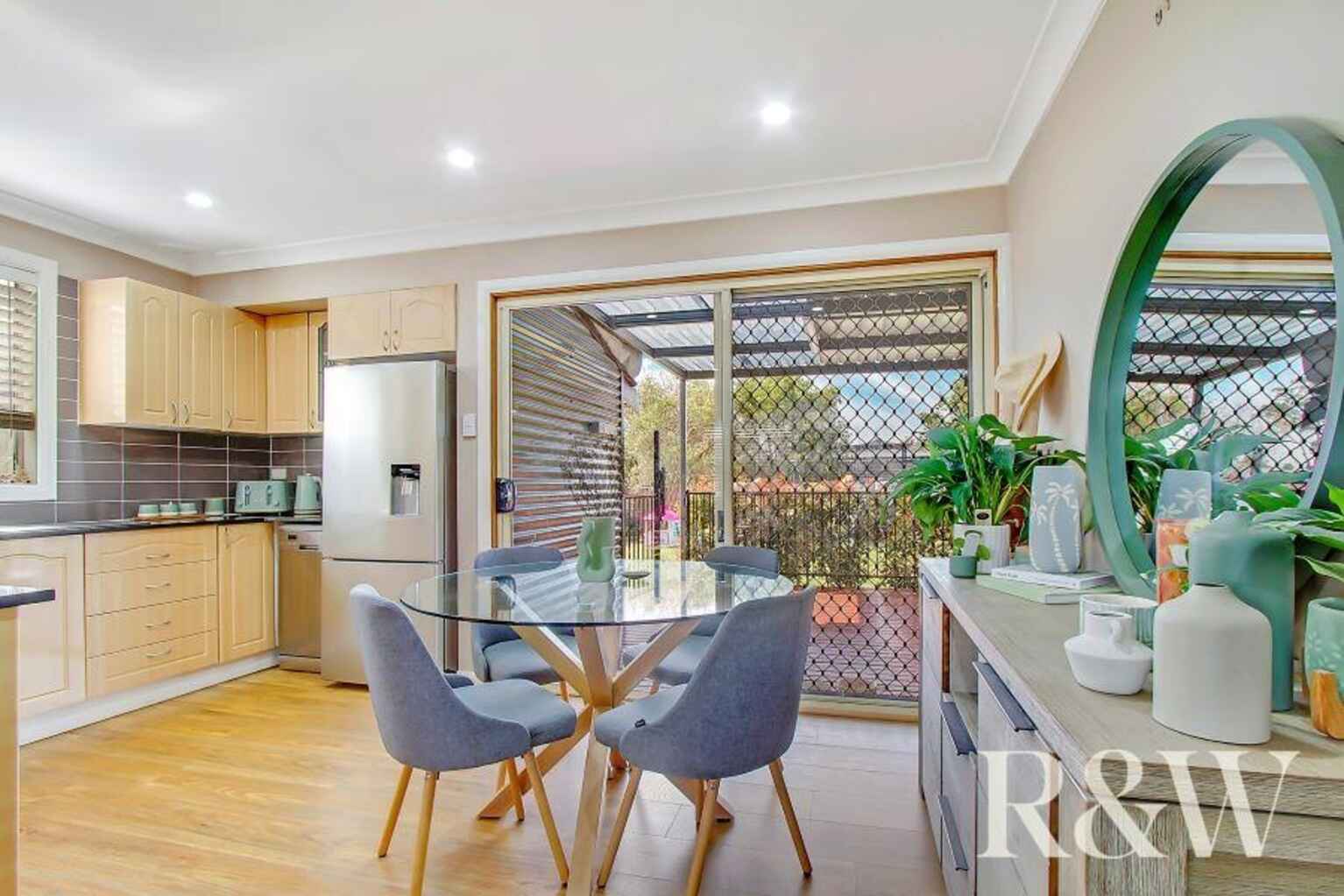 8 Melville Road St Clair