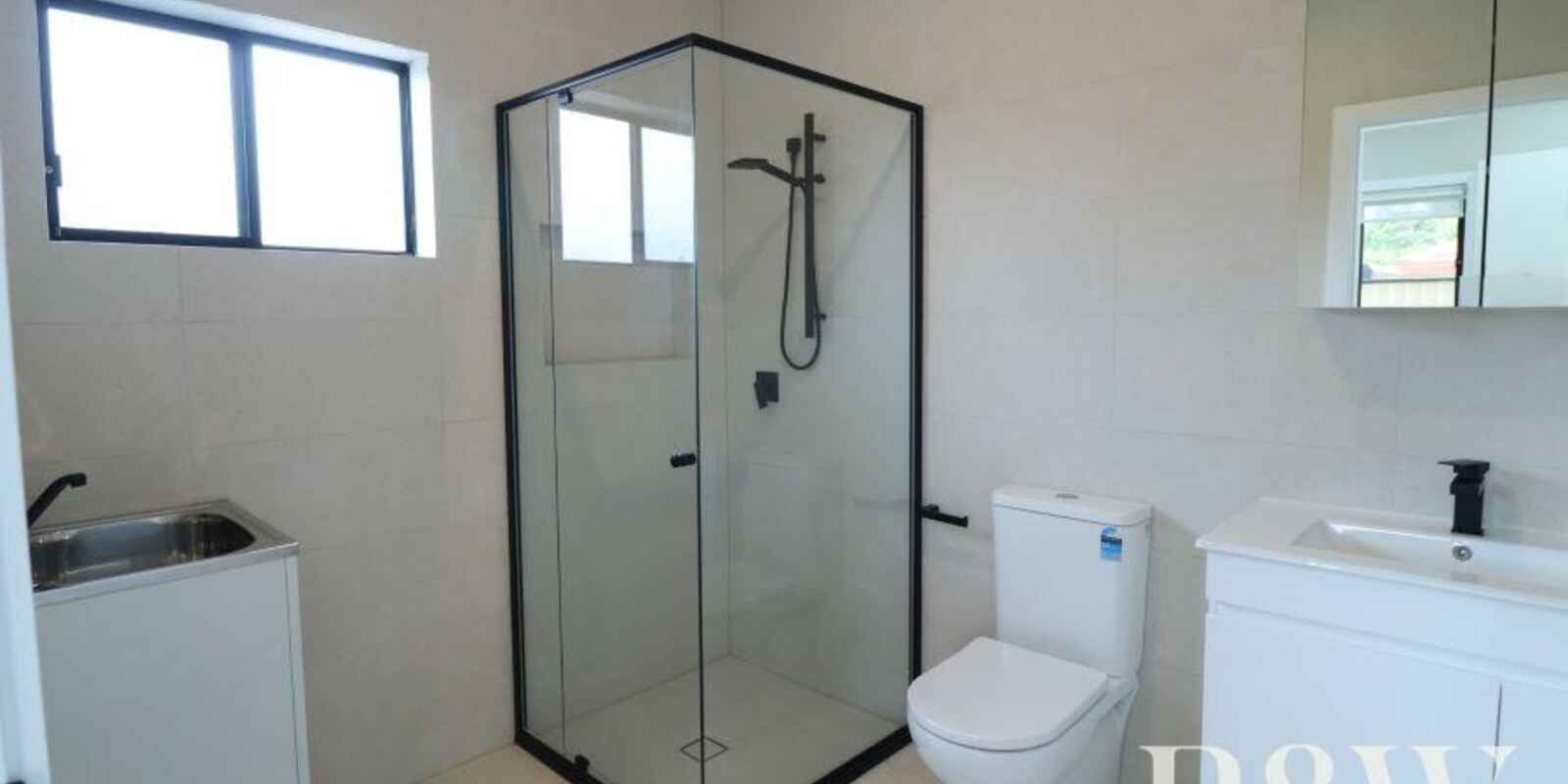 4A Madison Circuit St Clair