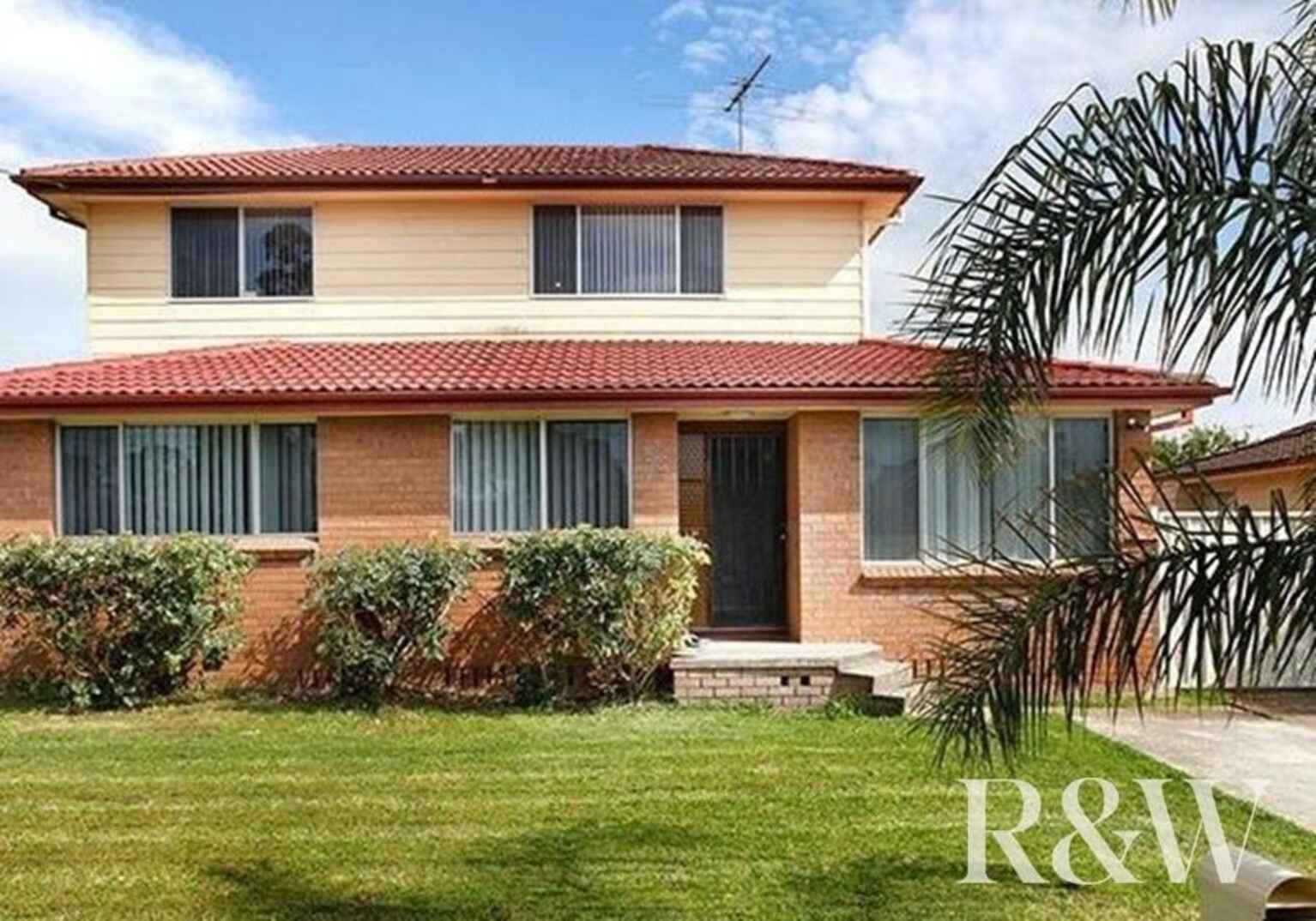 32 Denzil Avenue St Clair