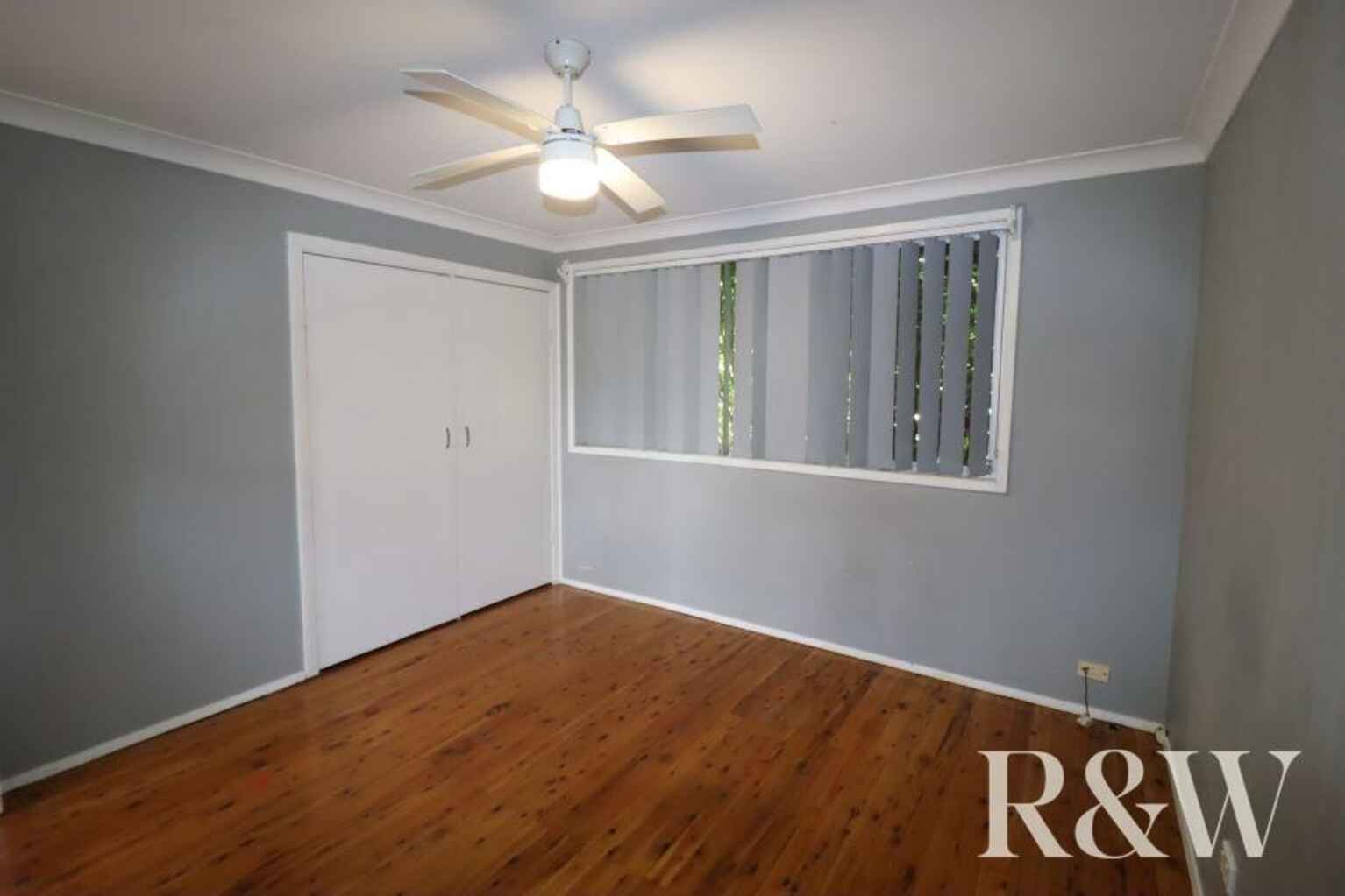 32 Denzil Avenue St Clair