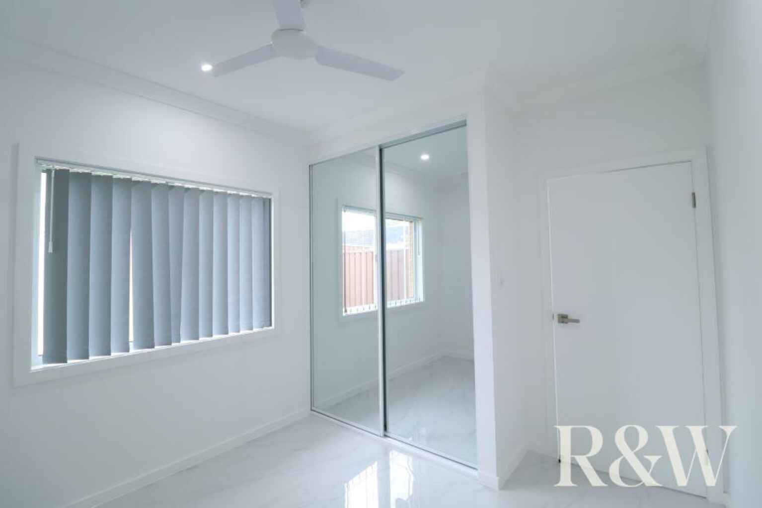 5A Augusta Place St Clair