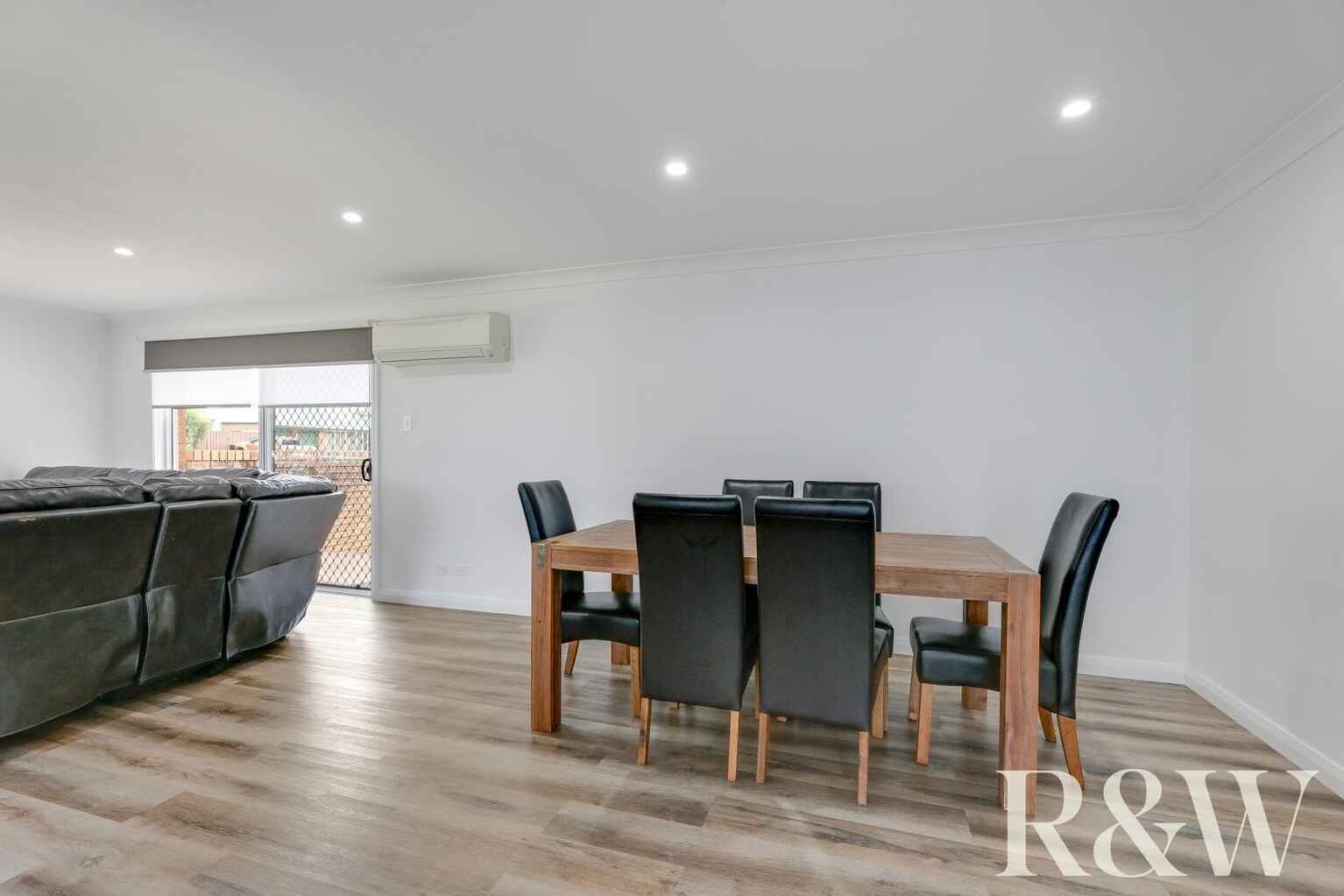 1 & 1A Chrisalex Place St Clair