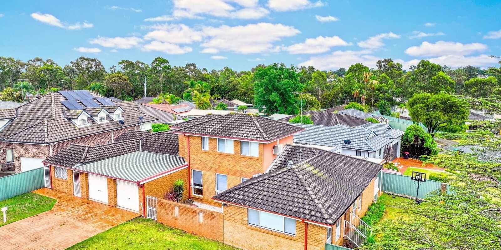 1 & 1A Chrisalex Place St Clair