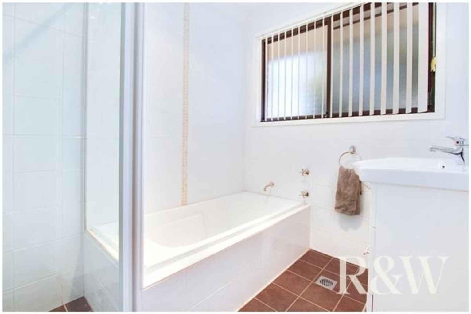 17 Greenway Avenue Shalvey