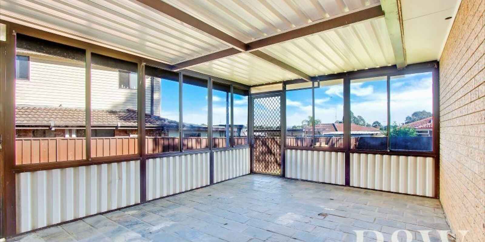 8 Ontario Avenue St Clair