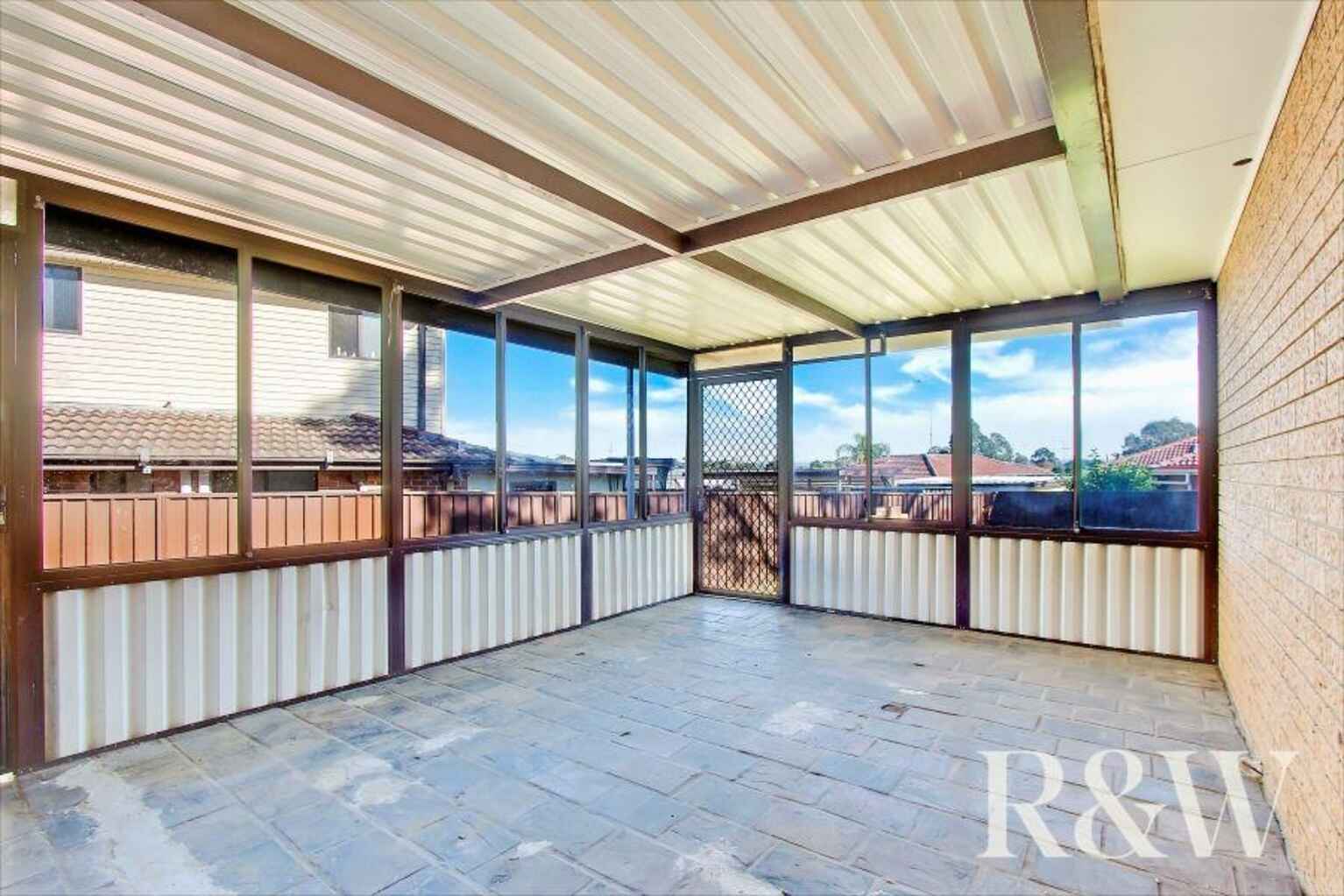 8 Ontario Avenue St Clair