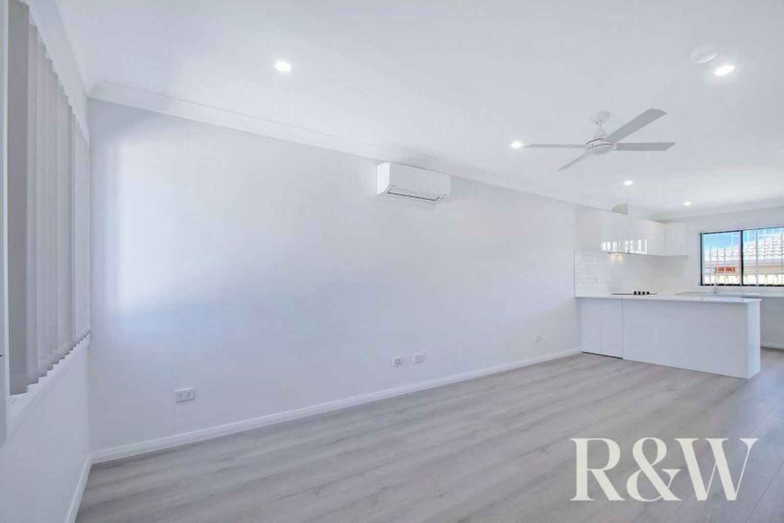 13A Kala Circuit St Clair