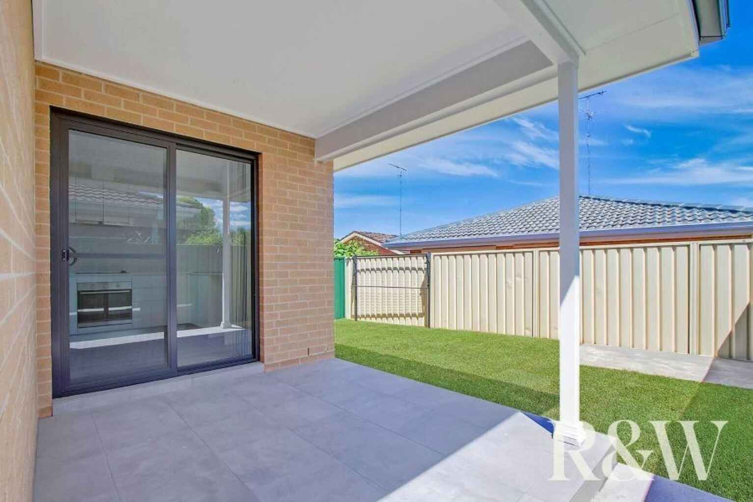 13A Kala Circuit St Clair