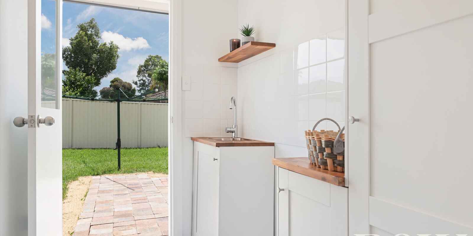 13 & 13A Warrenton Street St Clair 13 & 13A Warrenton Street St Clair