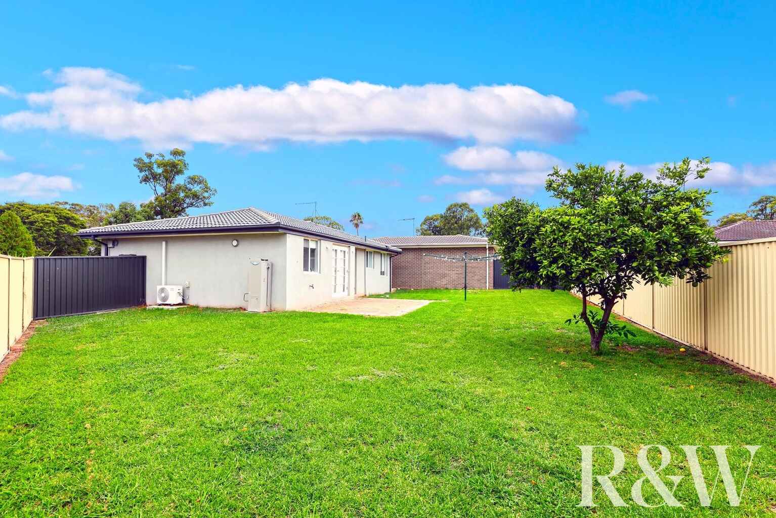 13 & 13A Warrenton Street St Clair 13 & 13A Warrenton Street St Clair