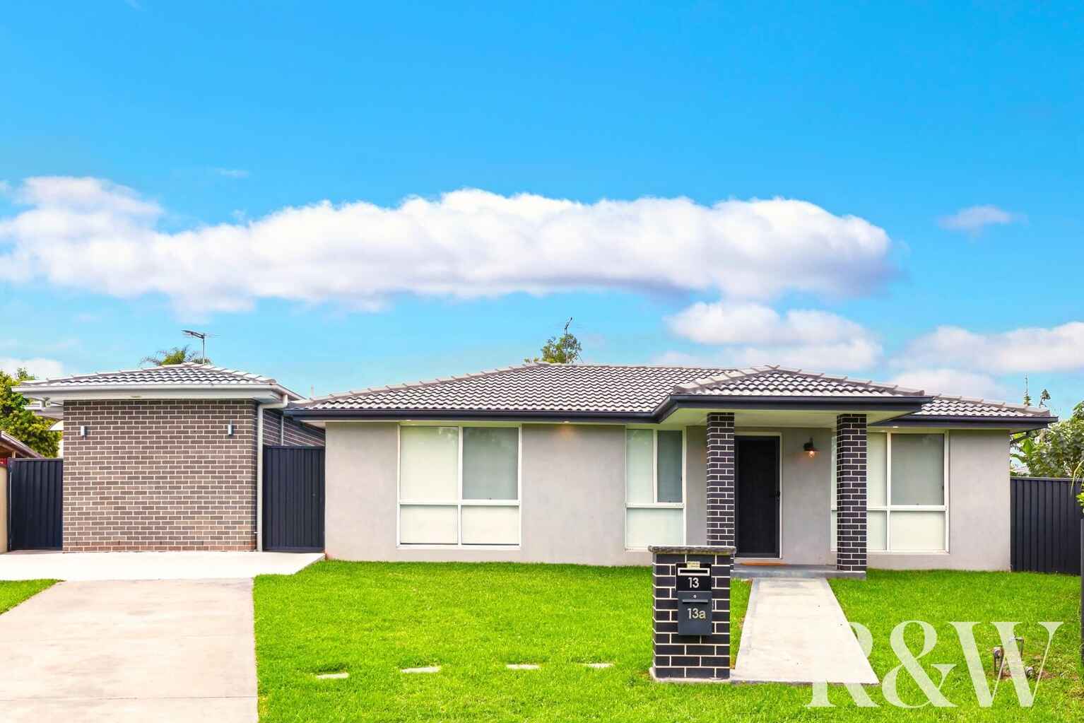 13 & 13A Warrenton Street St Clair 13 & 13A Warrenton Street St Clair