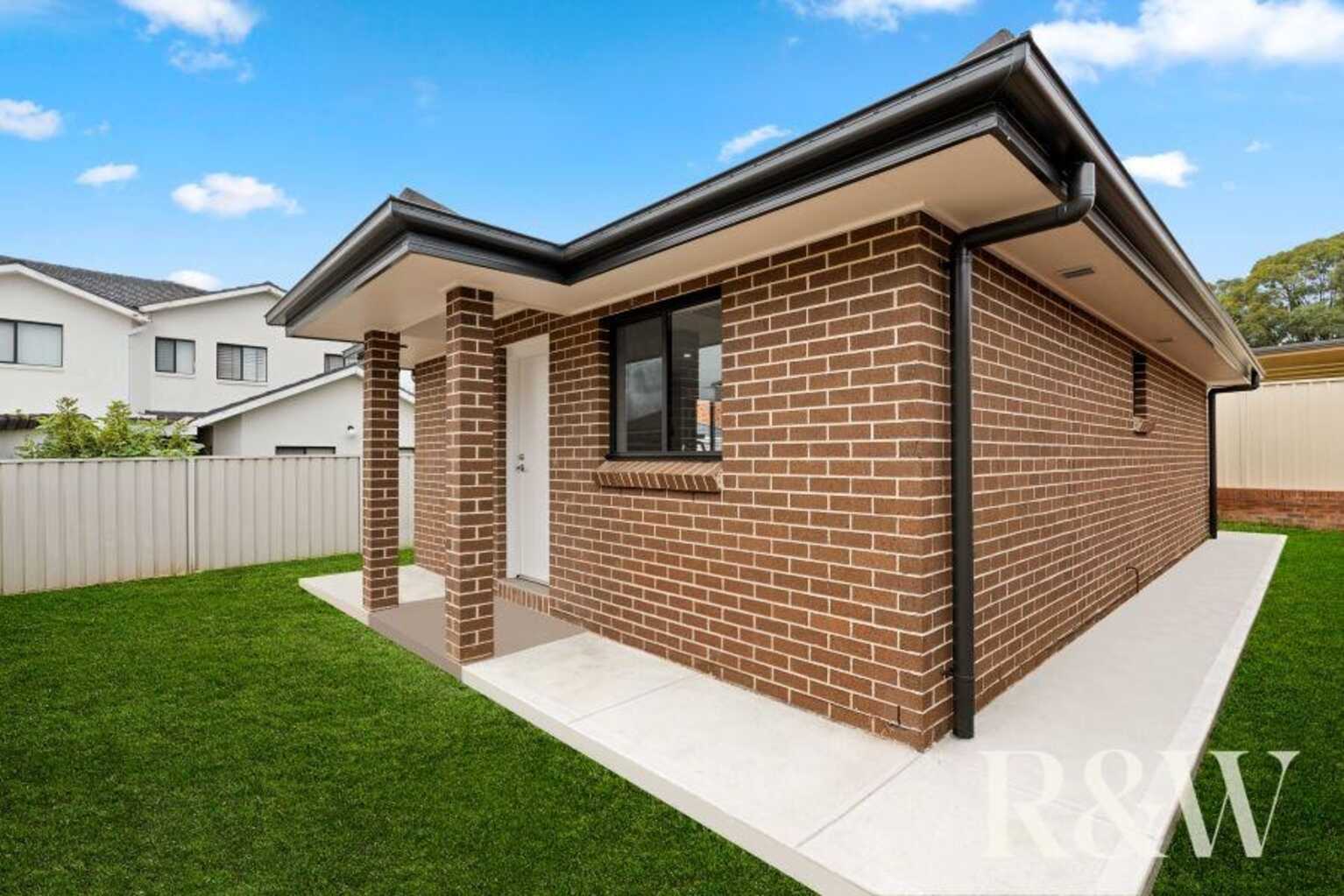 10A Chatres Street St Clair