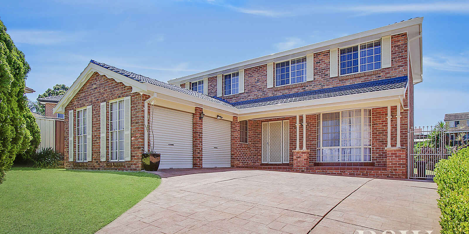 10 Leicester Way St Clair