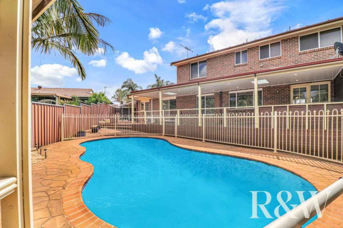 24 Lockheed Circuit St Clair