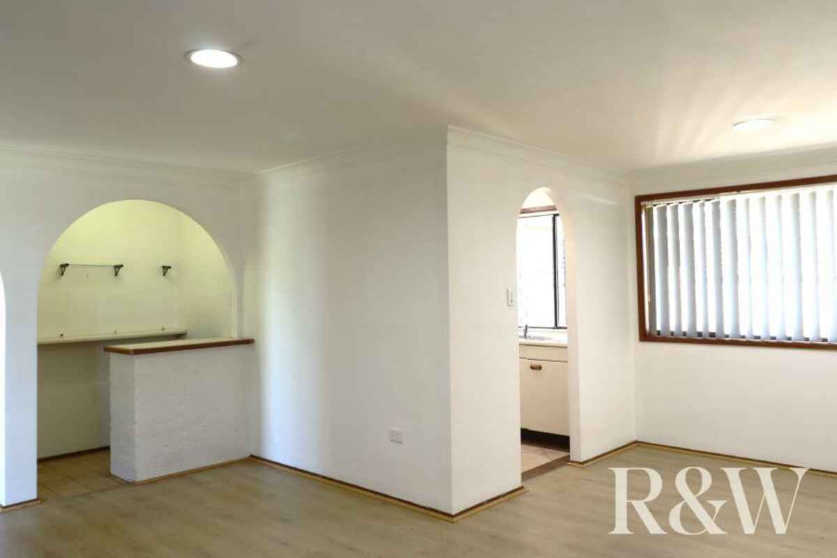 51 Coonawarra Drive St Clair