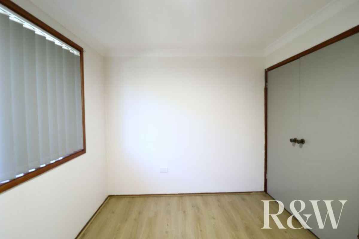 51 Coonawarra Drive St Clair