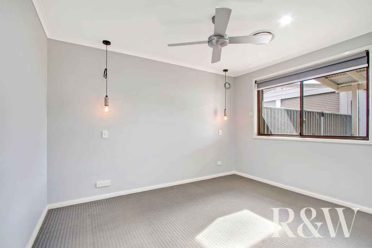 70 Coowarra Drive St Clair