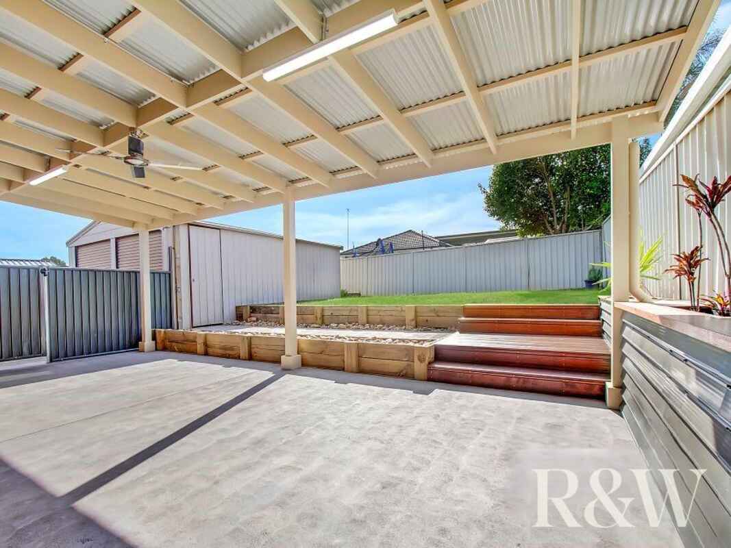 70 Coowarra Drive St Clair