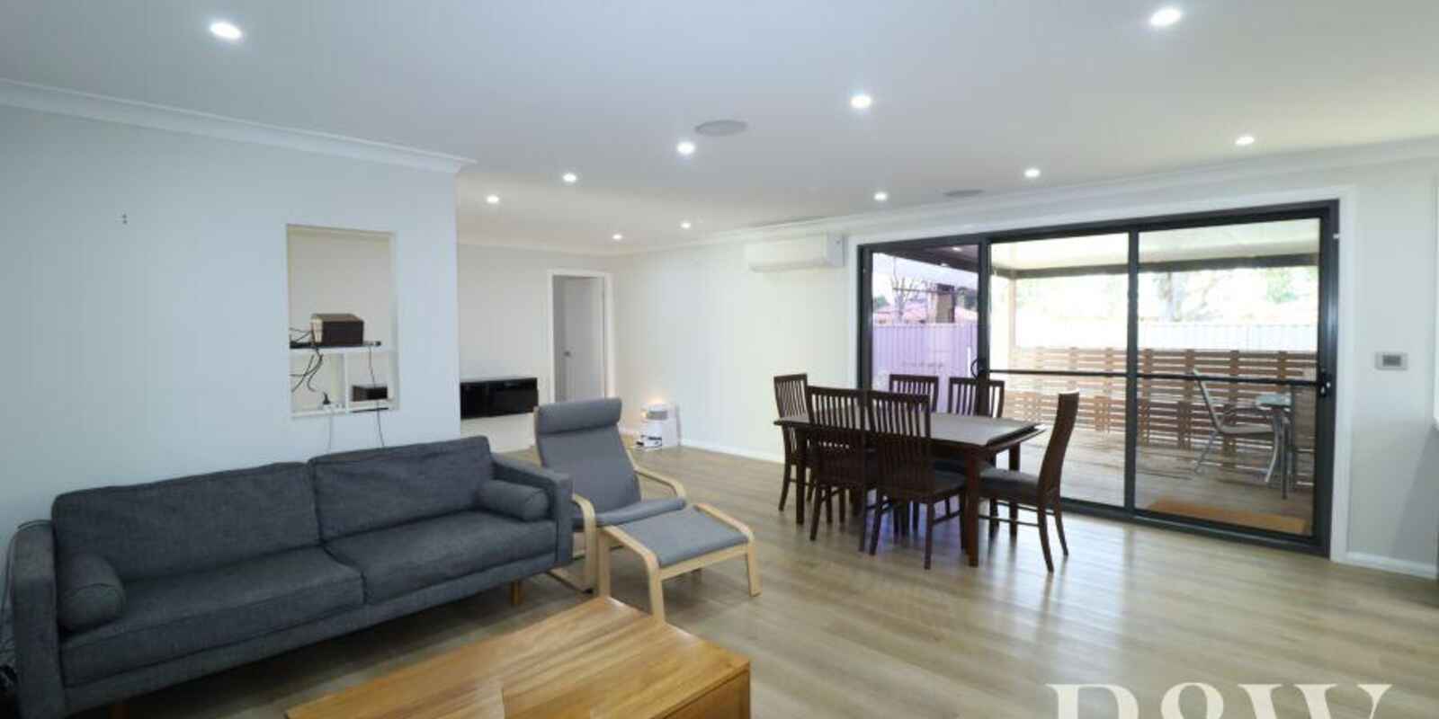 37 Madison Circuit St Clair