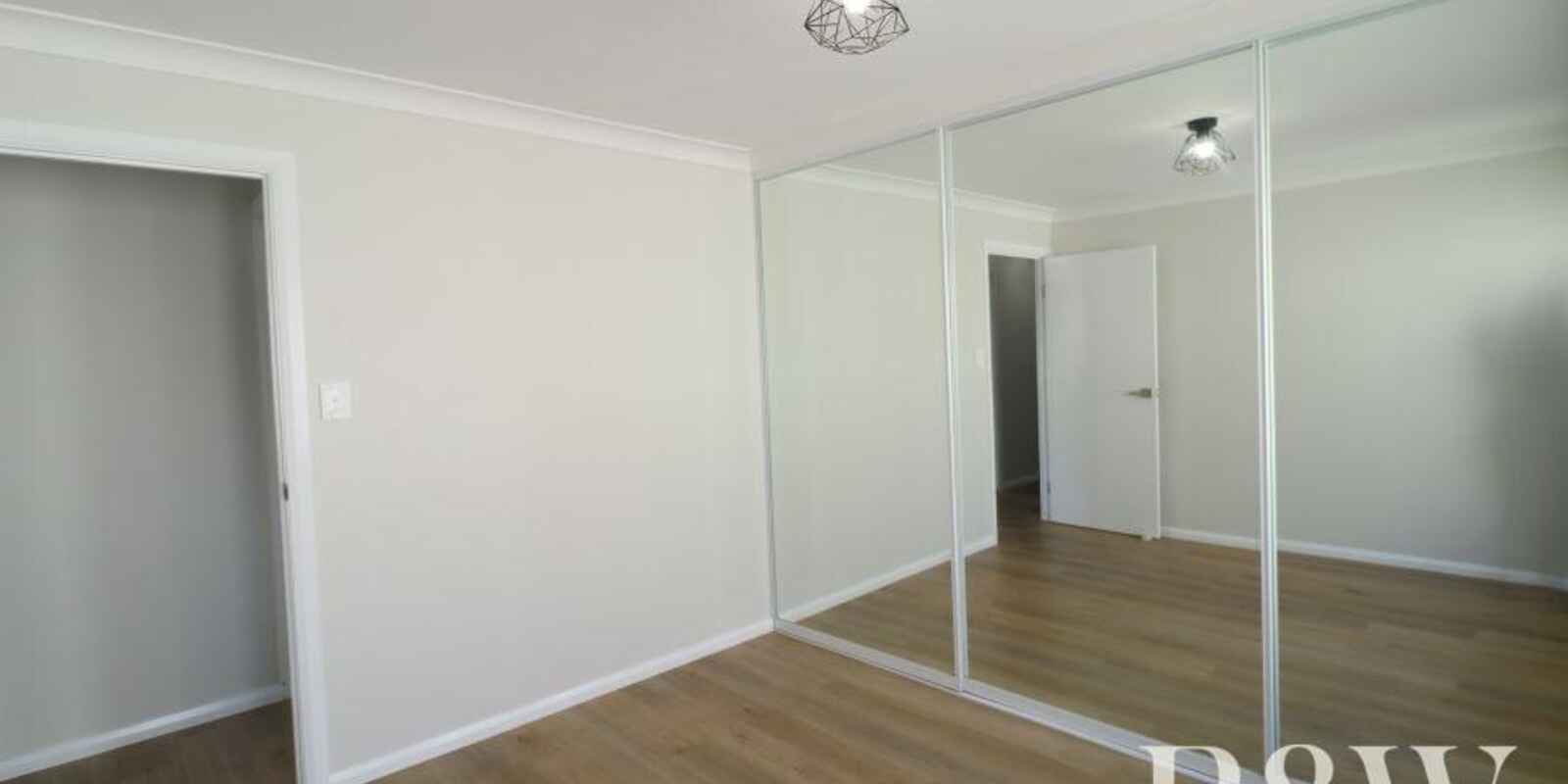 37 Madison Circuit St Clair